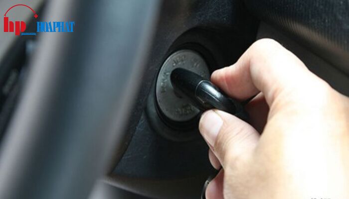 Hình ảnh minh họa khởi động xe