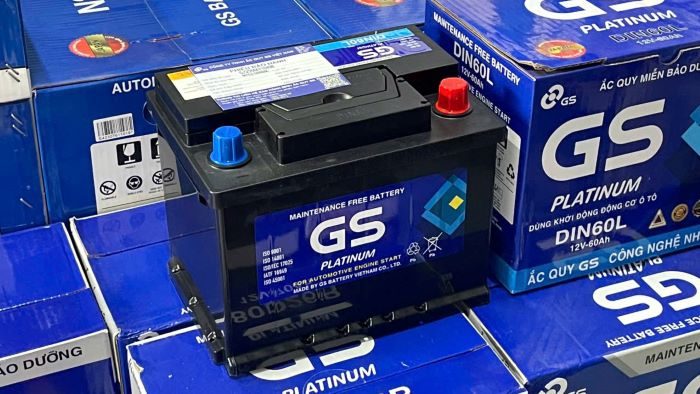 thiết kế kiểu cọc DIN - ắc quy GS DIN60L