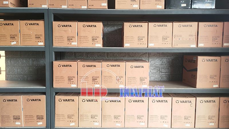 kho bình ắc quy ô tô chính hãng tại ắc quy hoà phát