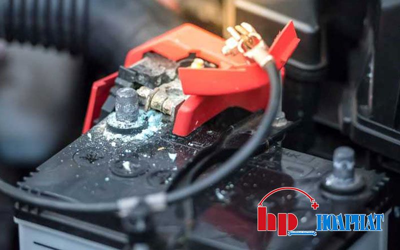 nguyên nhân gây ra hiện tượng bình ắc quy bị sùi