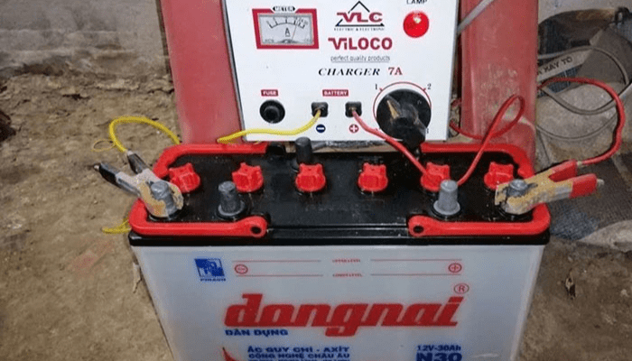 Sạc bình ắc quy