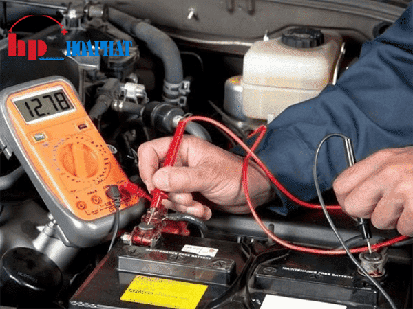 khi nào bình ắc quy ô tô cần được thay thế